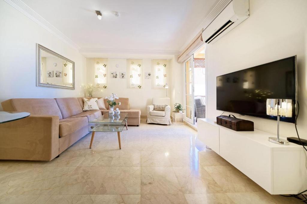Monte Carrera 212 By Homestaygrancanaria Arguineguin Esterno foto